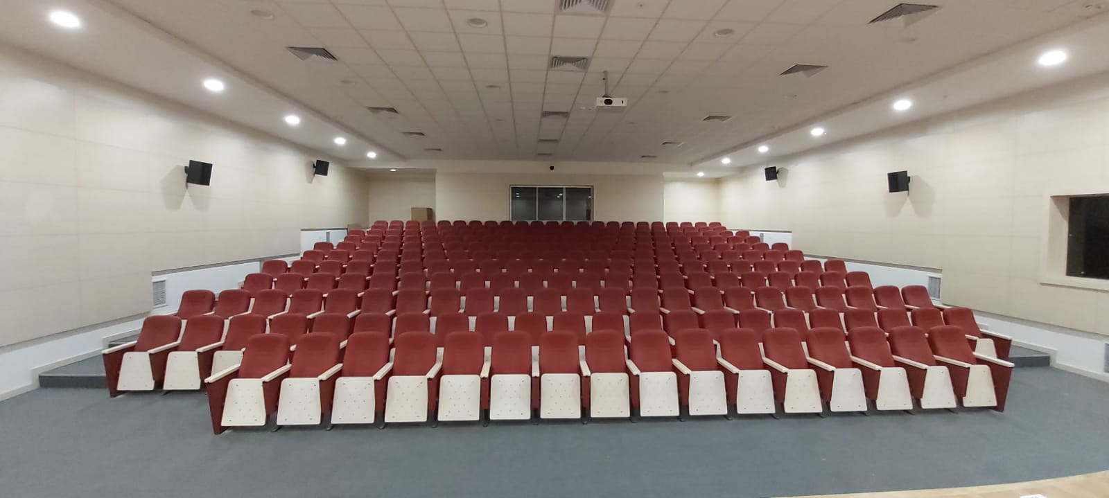 Kayseri Erciyes Üniversitesi Kongre ve Kültür Merkezi