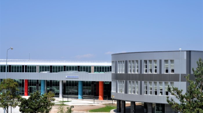 Atatürk Üniversitesi Mimarlık ve Tasarım Fakültesi